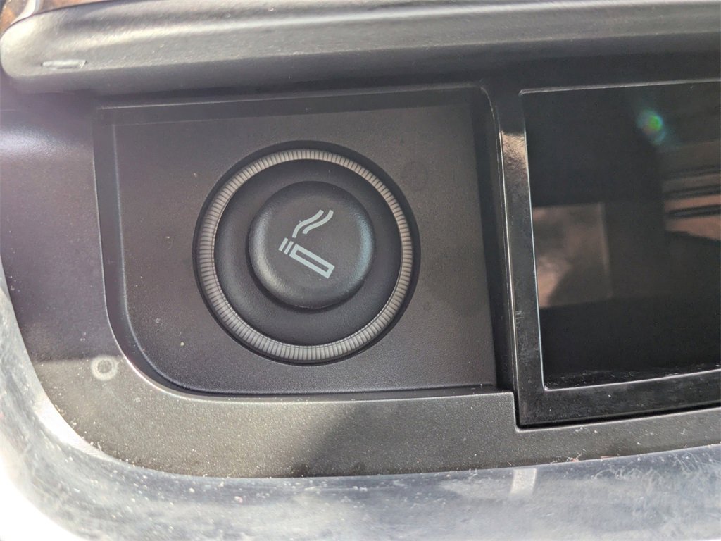 Used 2018 Porsche Panamera 4 image 24