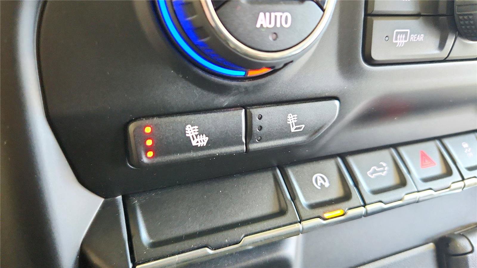 Used 2021 Chevrolet Silverado 1500 RST w/ Convenience Package II image 30