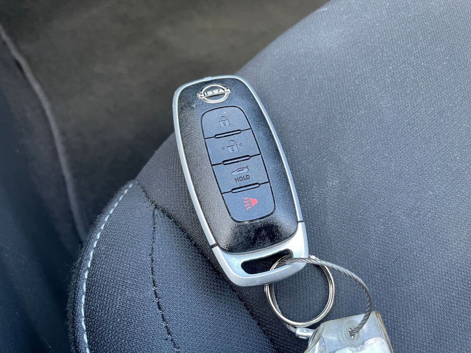 Used 2025 Nissan Sentra SV FWD image 21