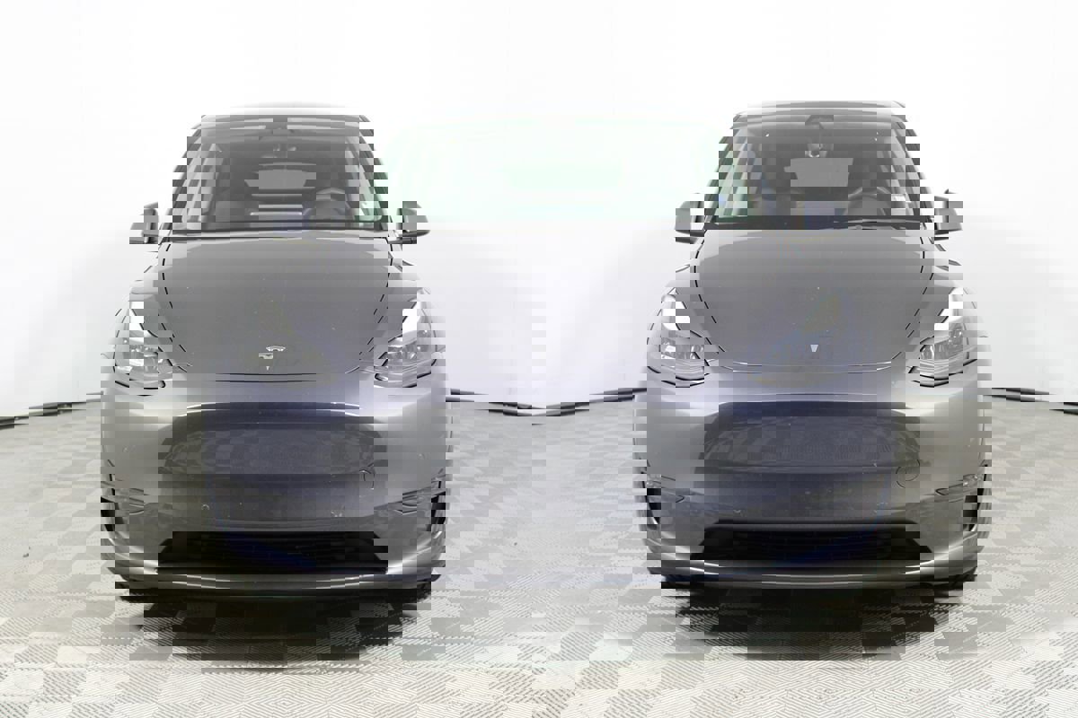 Used 2022 Tesla Model Y Performance image 2