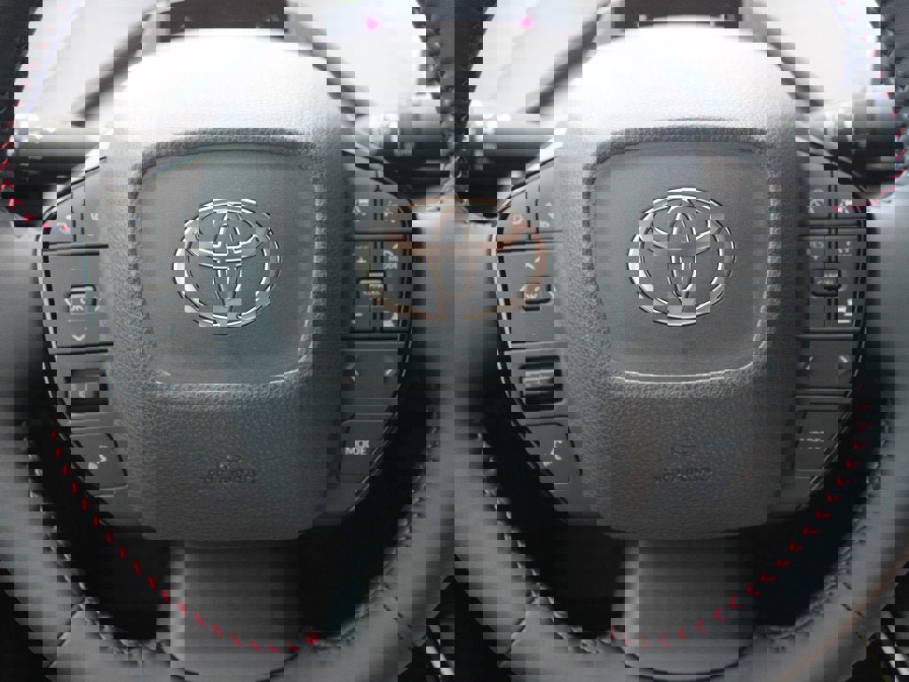 New 2026 Toyota Prius Plug-In Hybrid image 27