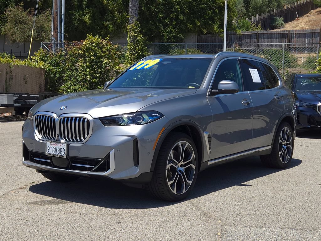 Used 2026 BMW X5 sDrive40i w/ Premium Package RWD image 2