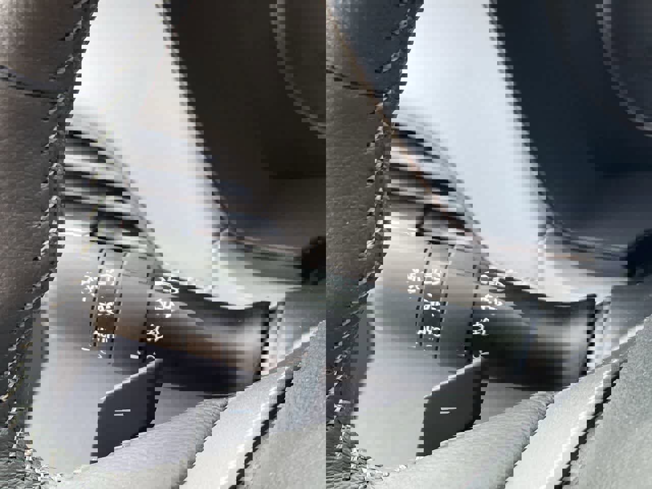 Used 2025 Subaru Outback Premium image 26