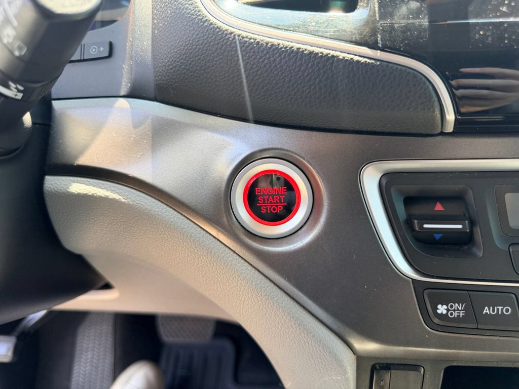 Used 2022 Honda Pilot Special Edition image 21