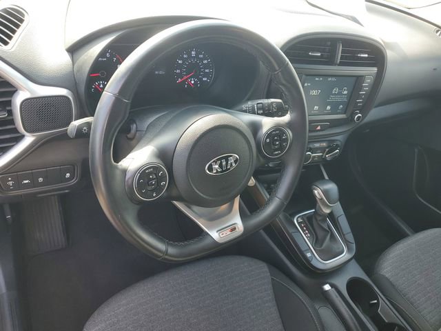 Certified 2020 Kia Soul GT-Line FWD image 16