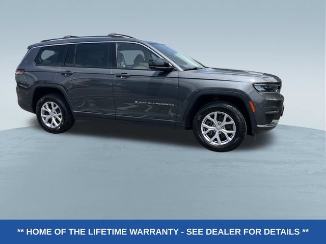 Used 2022 Jeep Grand Cherokee L Limited AWD/4WD image 2