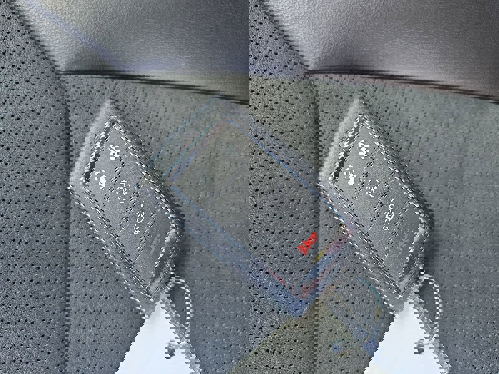 Used 2024 Jeep Grand Cherokee Altitude image 37