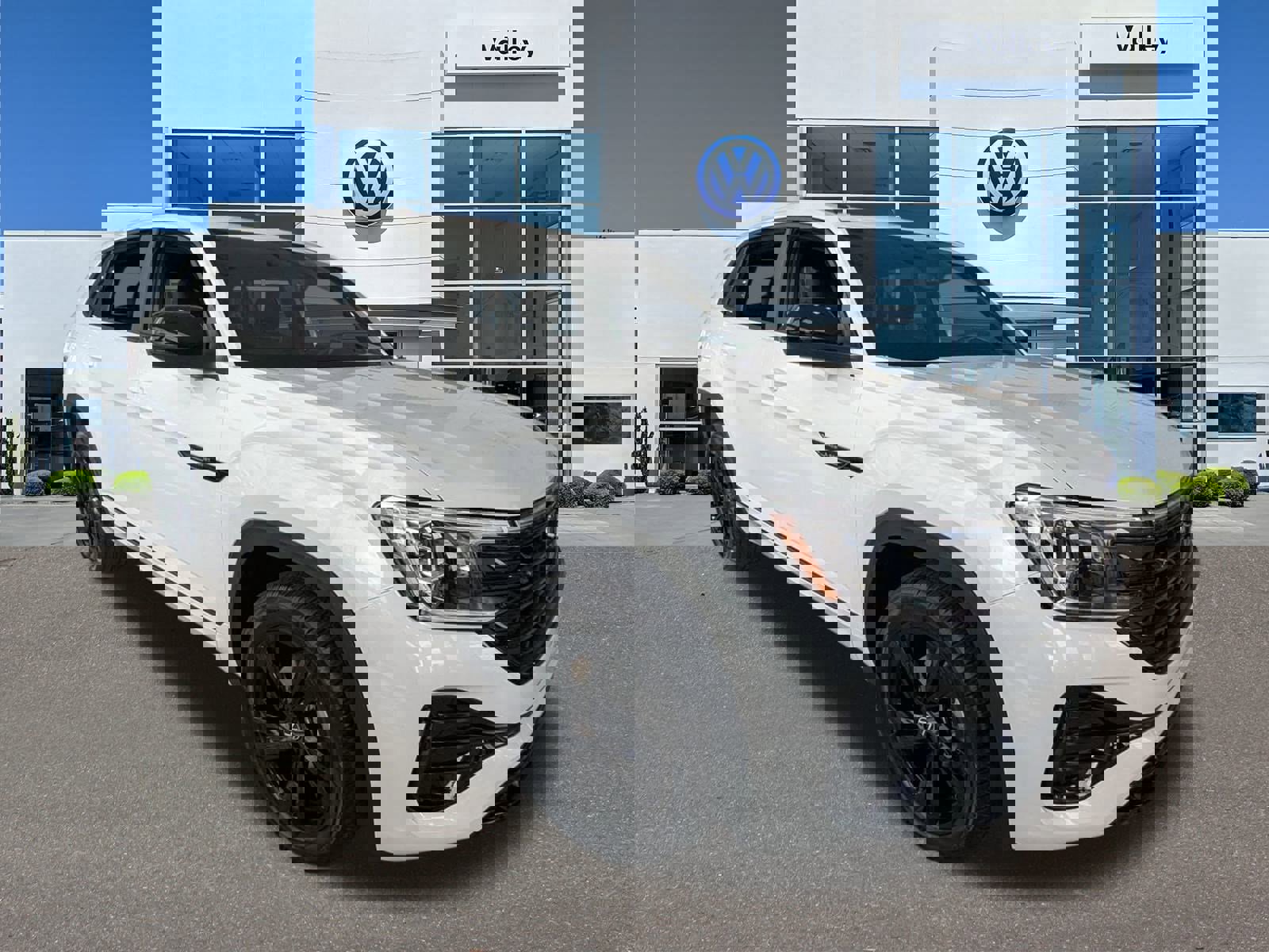 New 2026 Volkswagen Atlas Cross Sport SEL R-Line