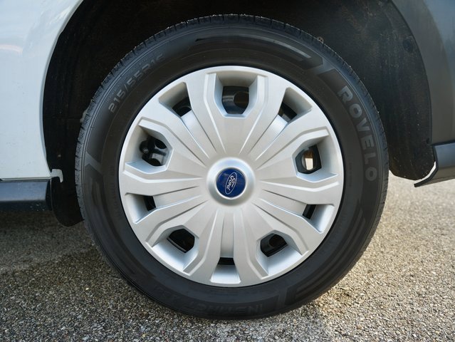 Used 2022 Ford Transit Connect XL image 25