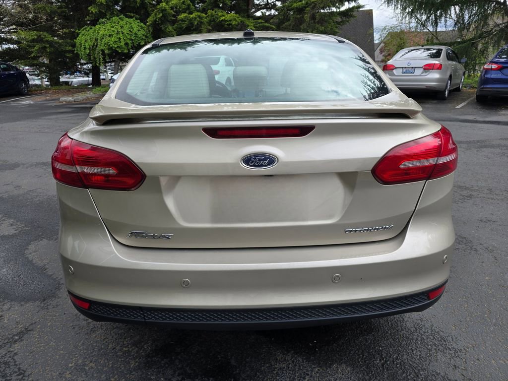 Used 2018 Ford Focus Titanium FWD image 5
