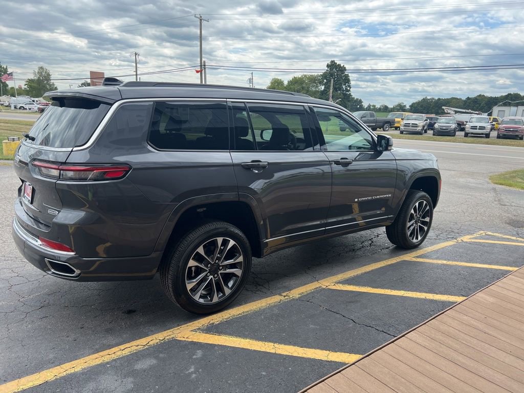 New 2025 Jeep Grand Cherokee L Overland w/ Luxury Tech Group IV image 6