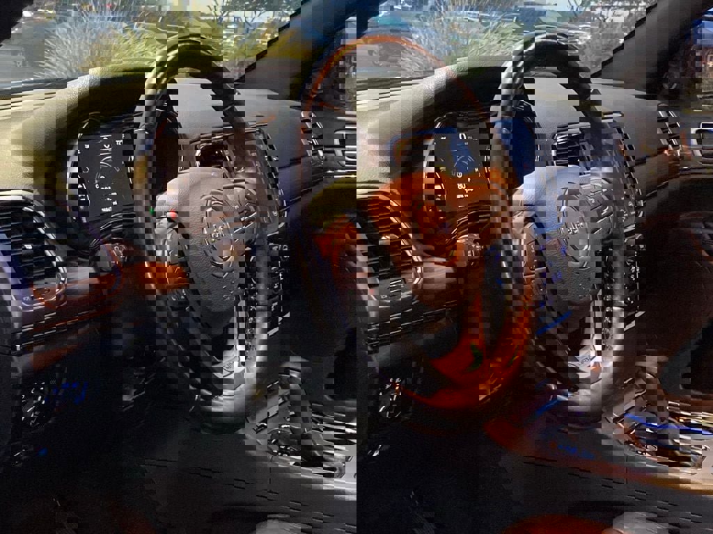 Used 2020 Jeep Grand Cherokee Limited X image 8