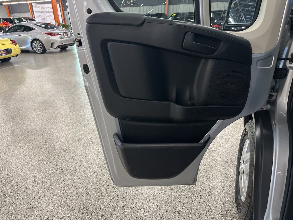 Used 2014 RAM ProMaster 2500 w/ Interior Convenience Group FWD image 11
