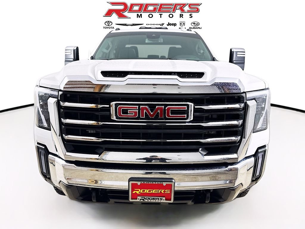 Used 2024 GMC Sierra 2500 SLT w/ SLT Convenience Package image 2