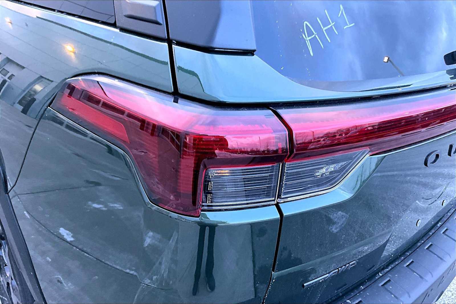 New 2026 Subaru Outback Limited AWD/4WD image 15