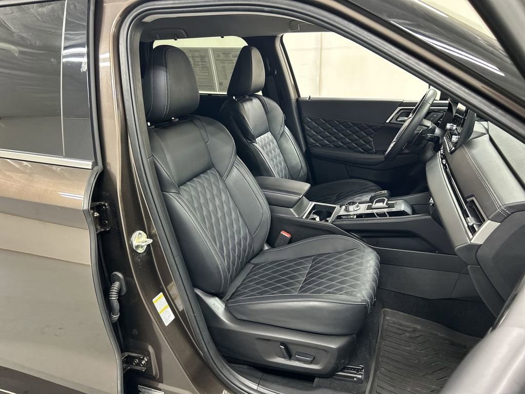 Used 2024 Mitsubishi Outlander SEL image 24