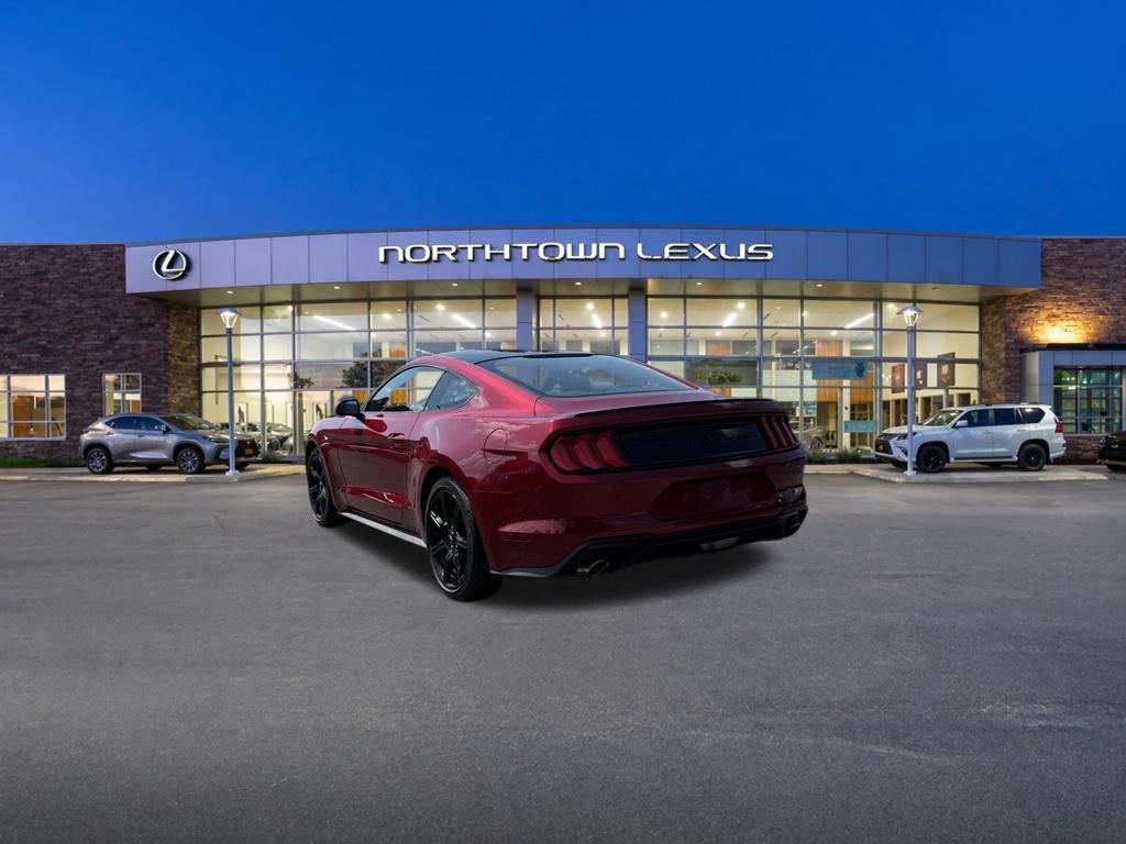 Used 2019 Ford Mustang Coupe w/ Equipment Group 101A RWD image 20