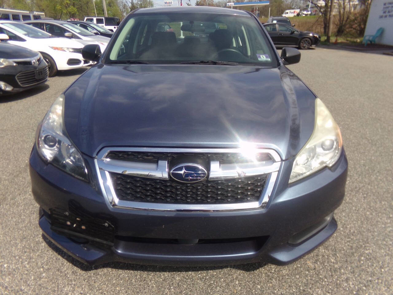 Used 2013 Subaru Legacy 2.5i AWD/4WD image 2