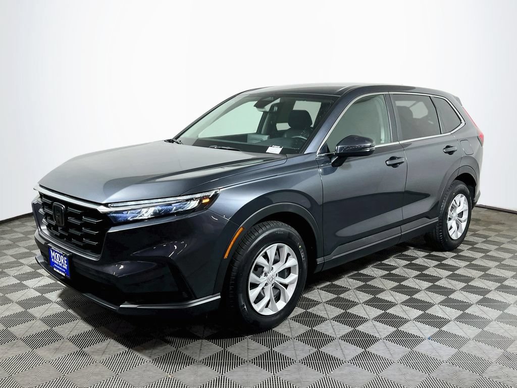 Used 2025 Honda CR-V LX image 3