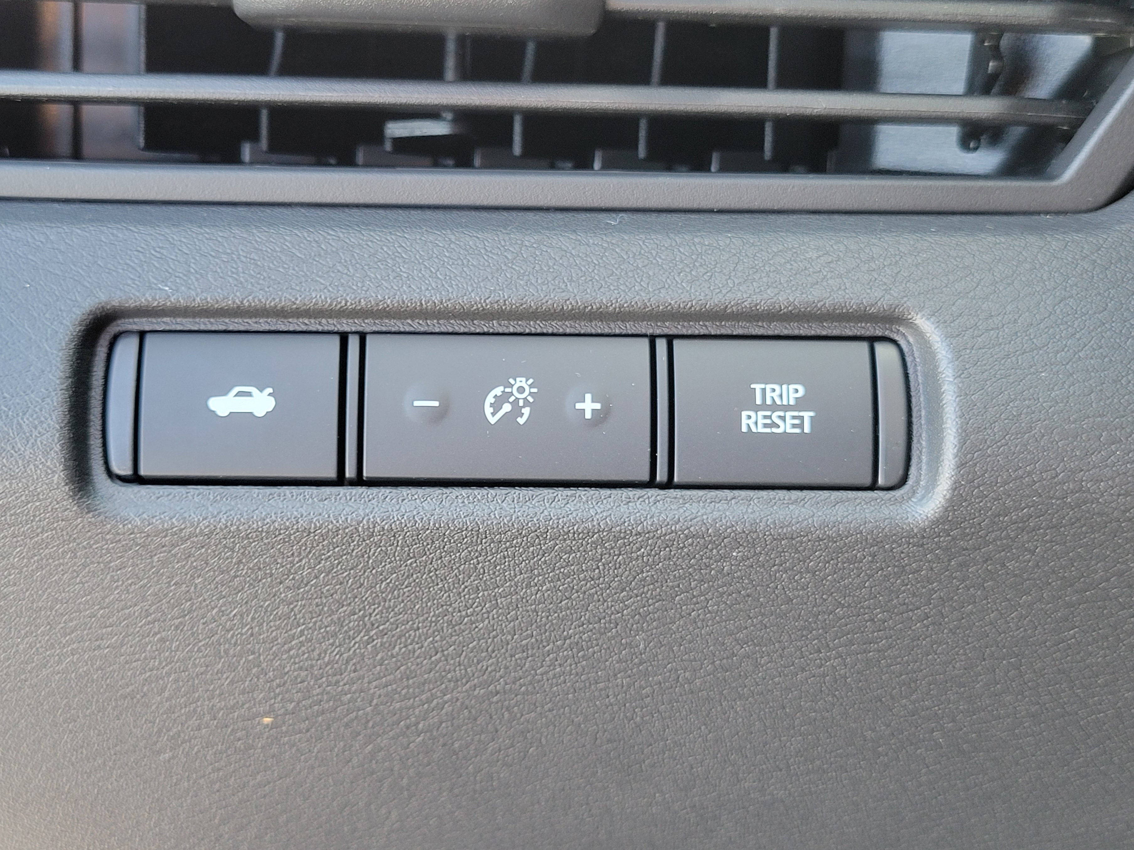 New 2026 Nissan Altima 2.5 SR FWD image 31