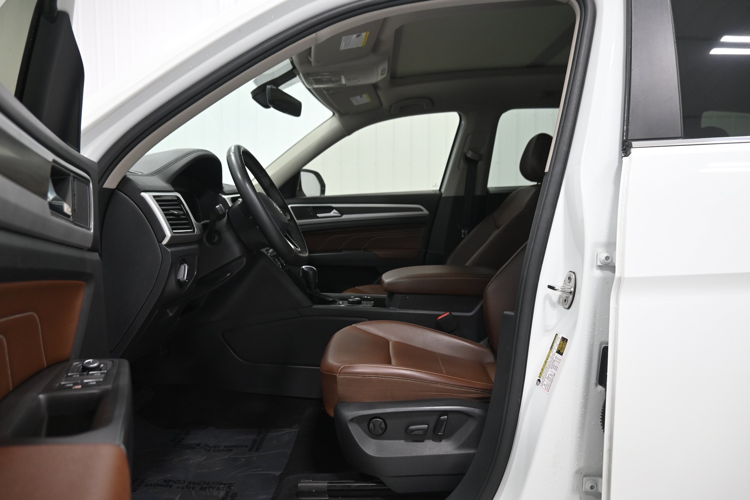 Used 2022 Volkswagen Atlas SE AWD/4WD image 5