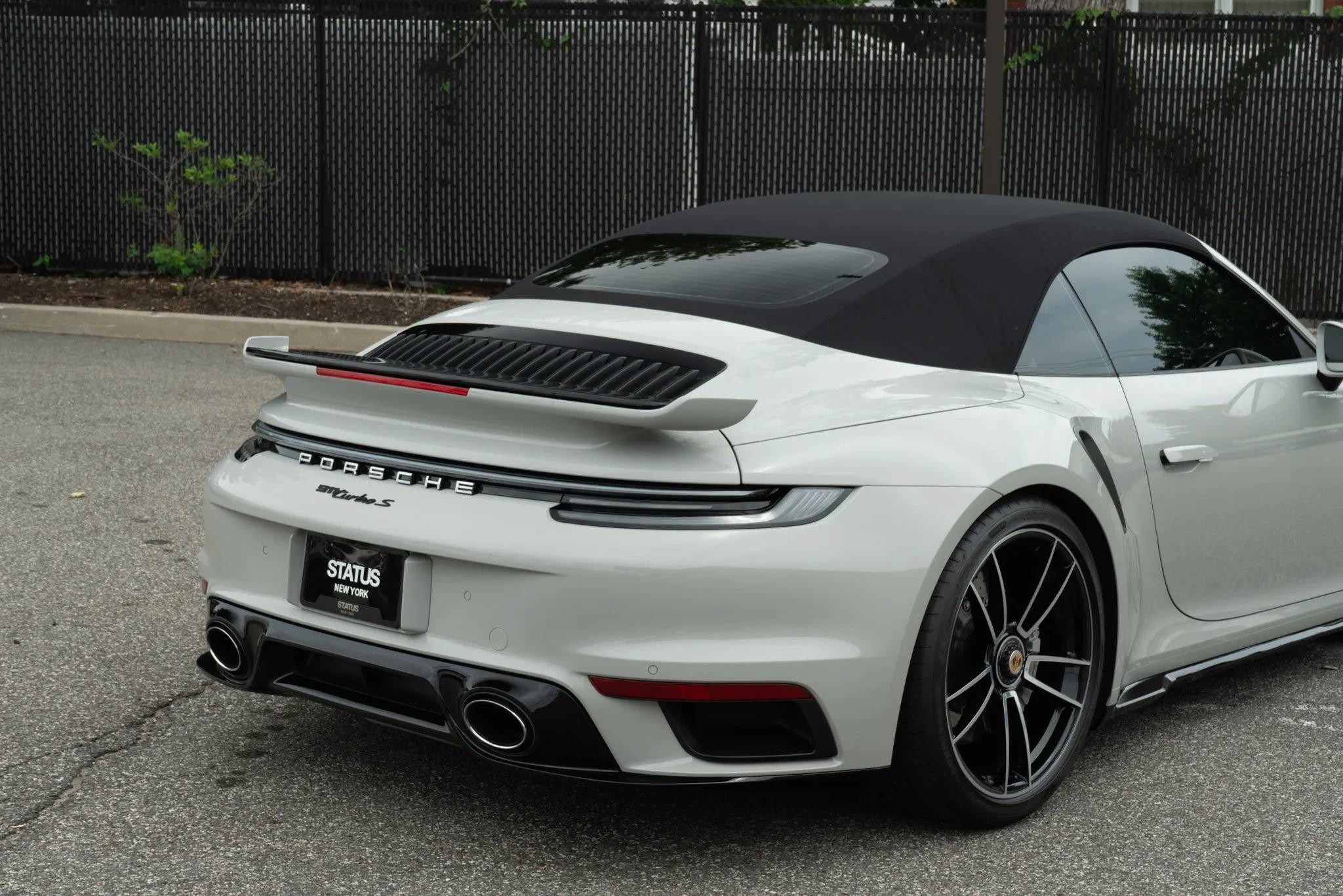 Used 2024 Porsche 911 Cabriolet AWD/4WD image 62