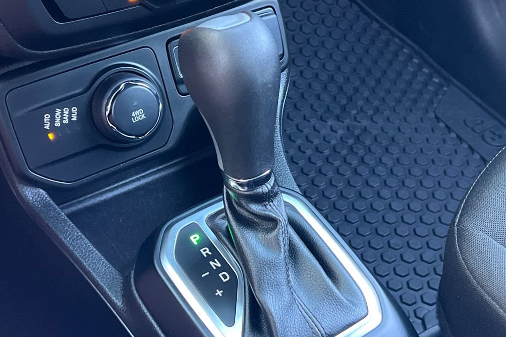 Used 2018 Jeep Renegade Sport w/ Power & Air Group AWD/4WD image 23
