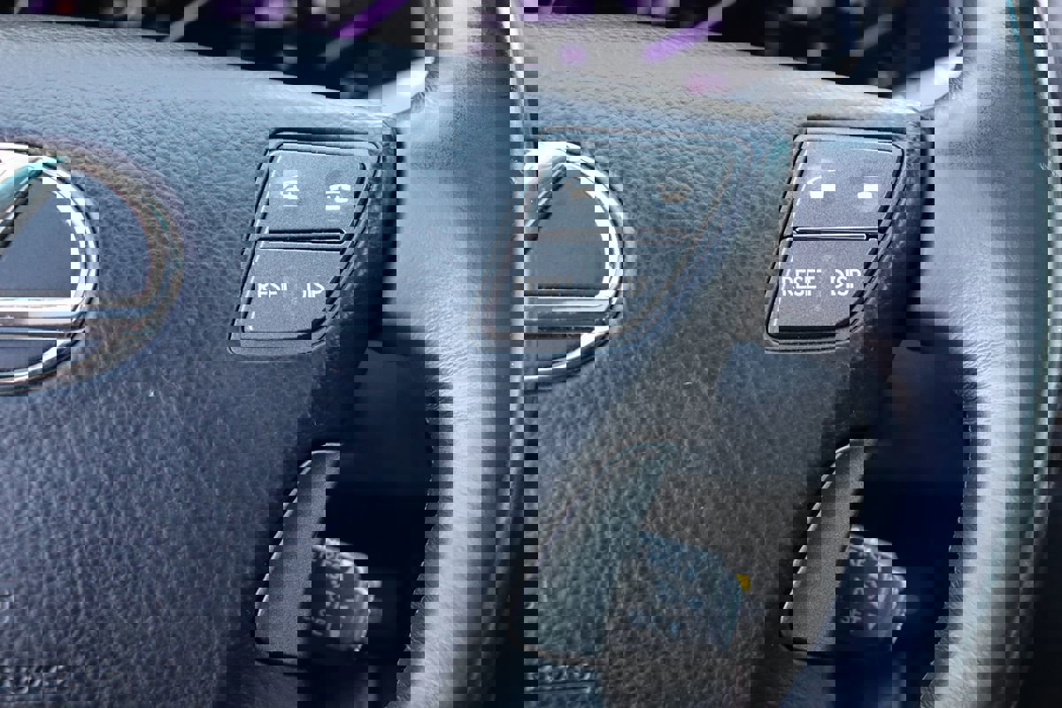 Used 2010 Lexus LS 460 image 16