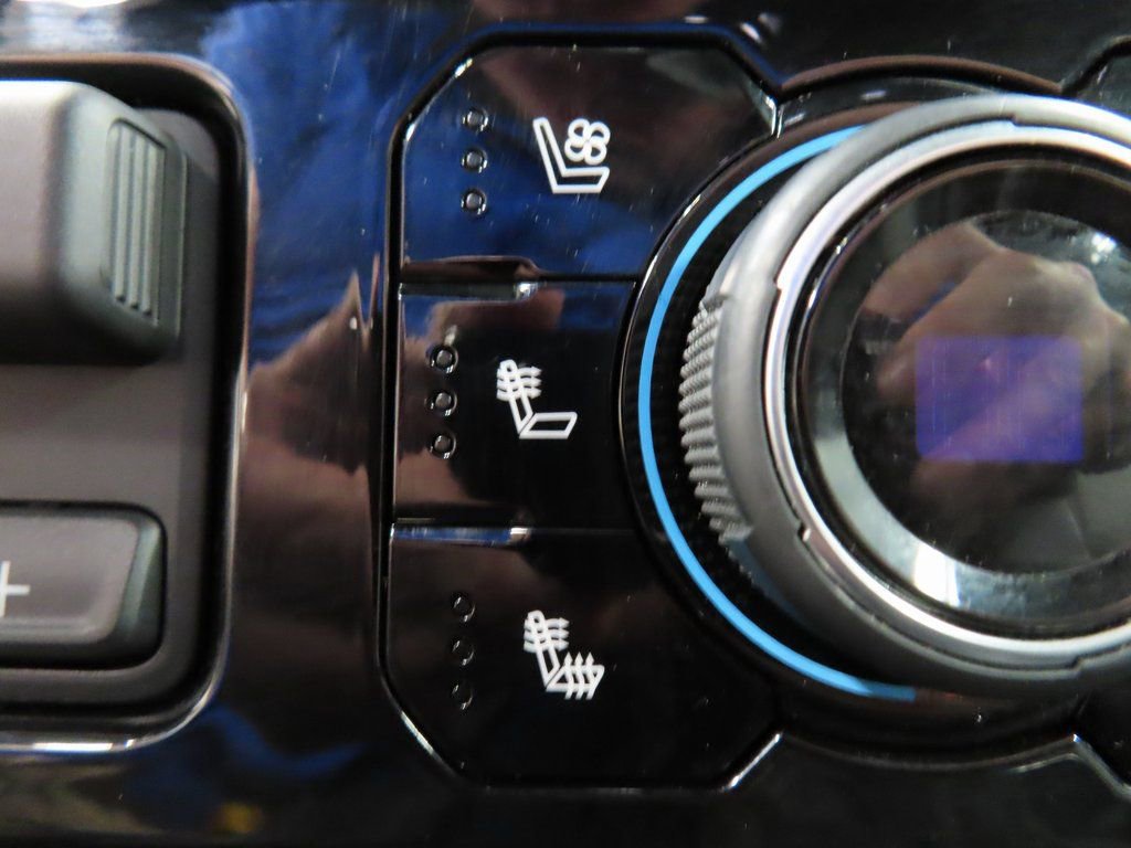 Used 2023 Chevrolet Silverado 1500 ZR2 image 65