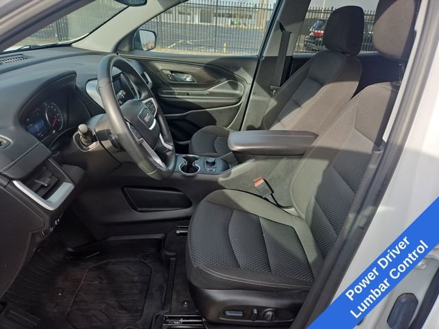 Used 2023 GMC Terrain SLE w/ Driver Convenience Package image 10
