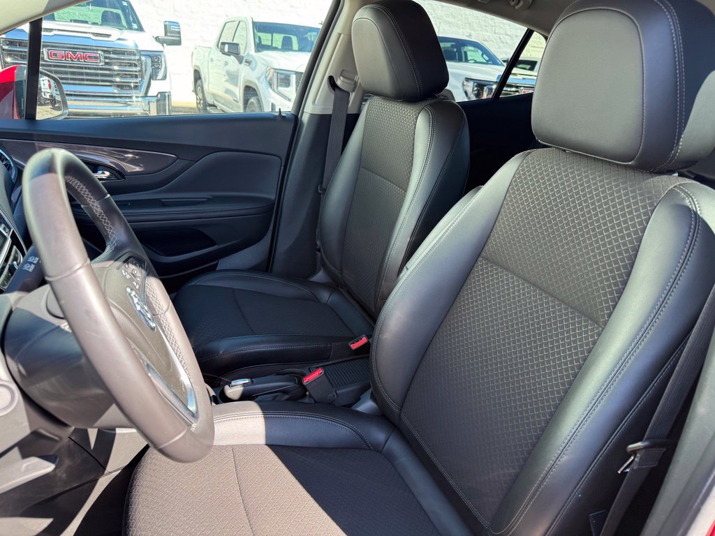 Used 2019 Buick Encore Preferred w/ Safety Package FWD image 11