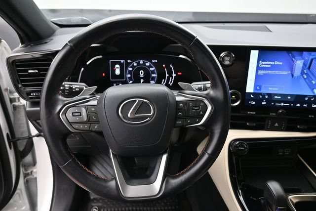 Used 2024 Lexus NX 250 FWD w/ Towing Package (2000 Lbs) image 28