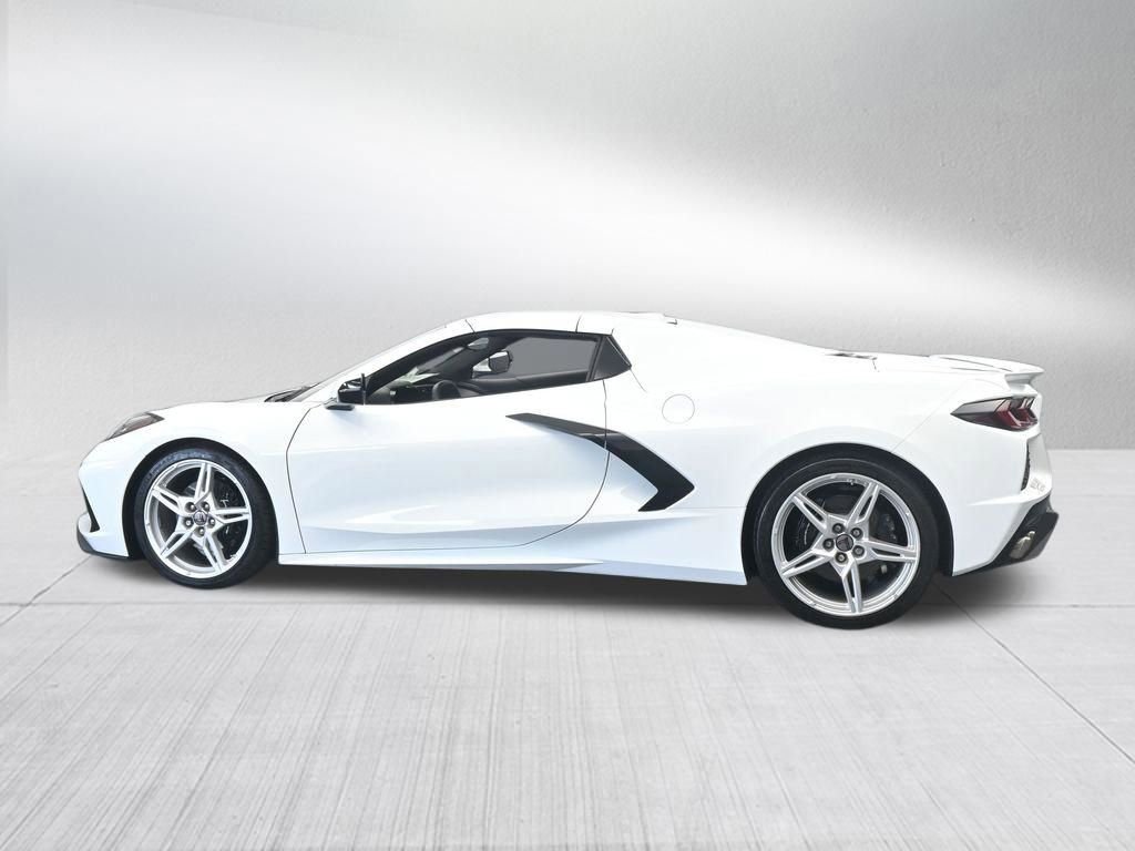 Used 2024 Chevrolet Corvette Stingray Convertible w/ 1LT image 3