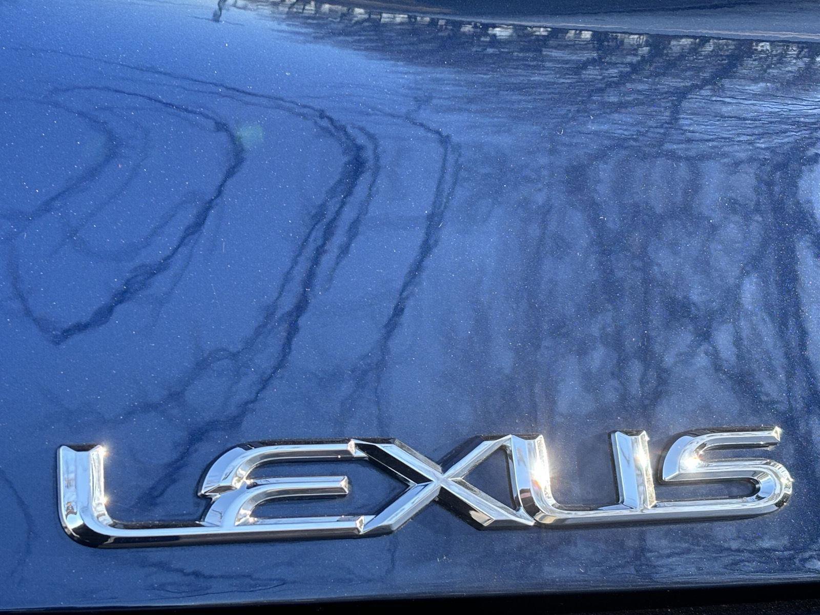 Used 2004 Lexus SC 430 Convertible image 13