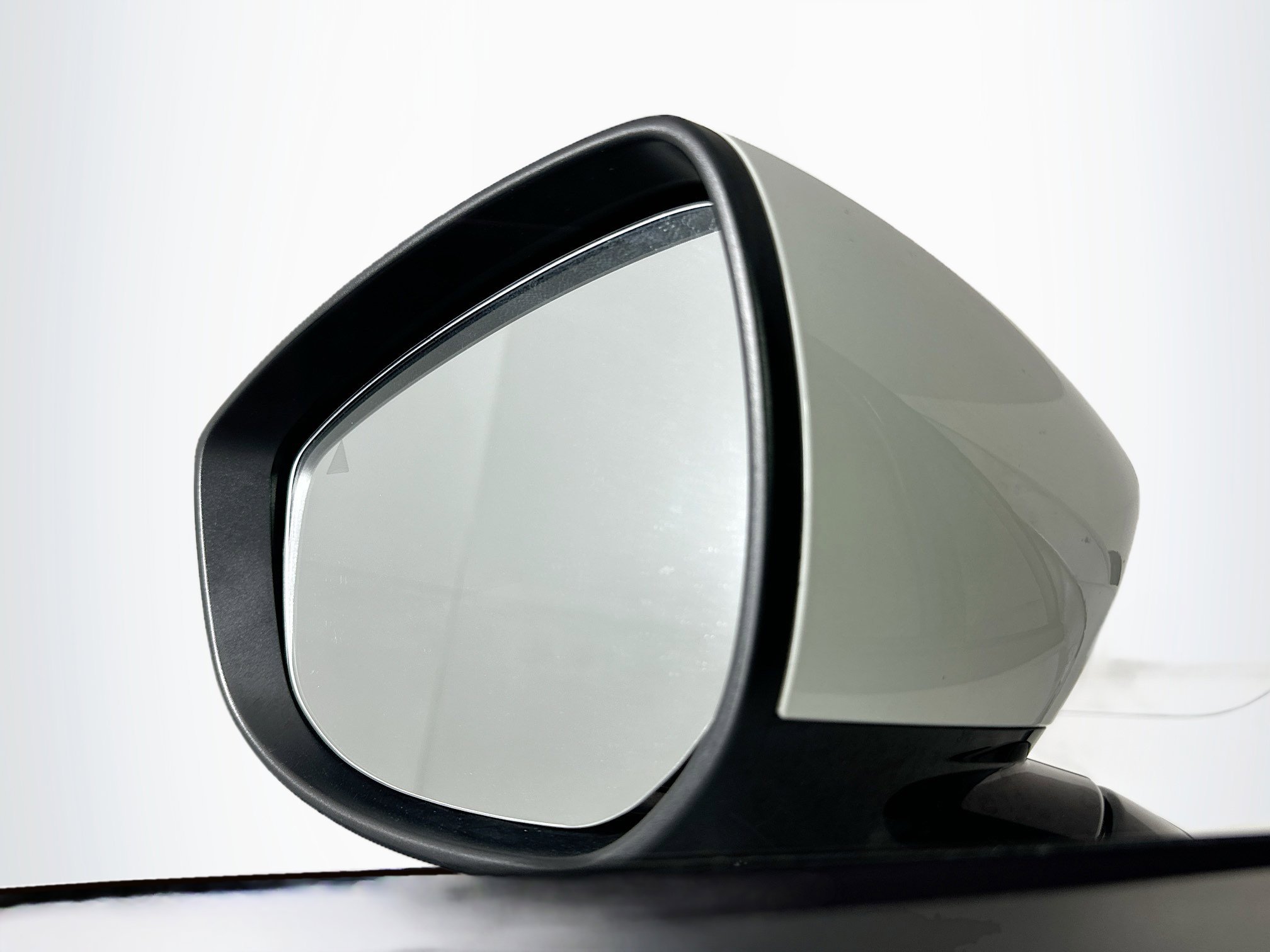 Used 2024 MAZDA CX-90 3.3 Turbo w/ Preferred Plus image 16