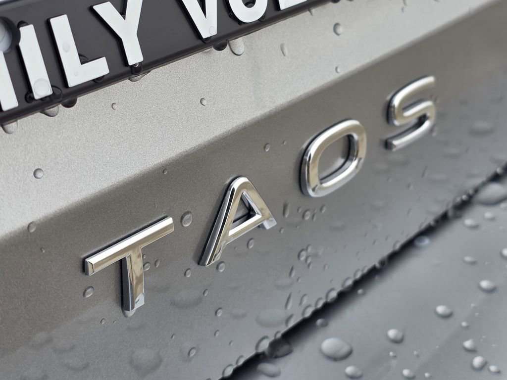 New 2026 Volkswagen Taos S FWD image 7