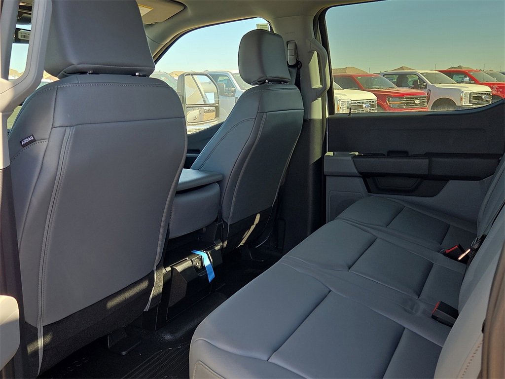New 2025 Ford F350 XL w/ XL Chrome Package image 9