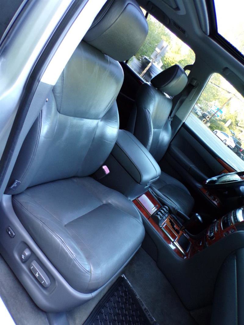 Used 2009 Lexus LX 570 4WD image 18