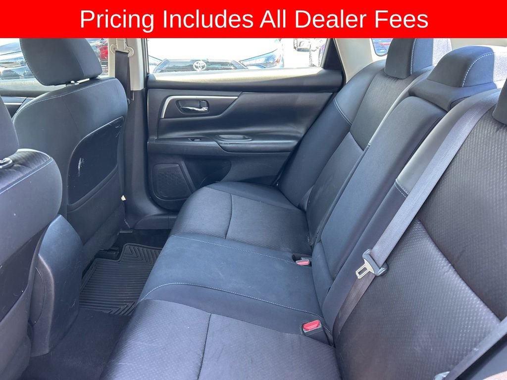 Used 2017 Nissan Altima 2.5 SR w/ Midnight Edition Package FWD image 12
