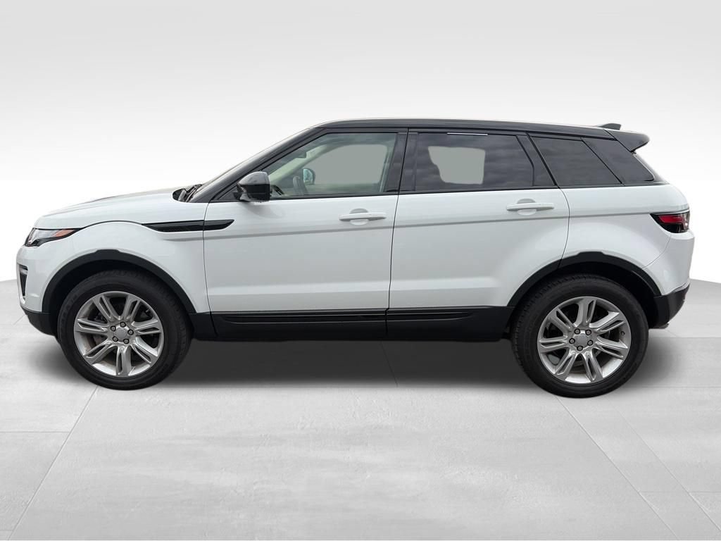 Used 2017 Land Rover Range Rover Evoque SE AWD/4WD image 10