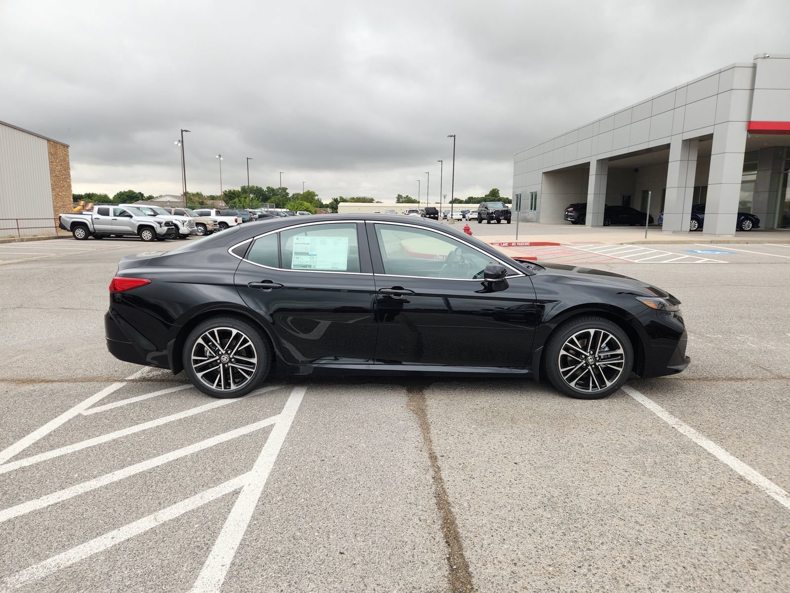 New 2026 Toyota Camry XLE w/ Premium Plus Package FWD image 7