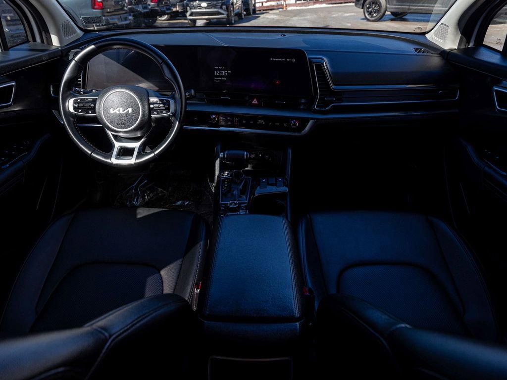 Used 2025 Kia Sportage EX w/ Premium Package image 30
