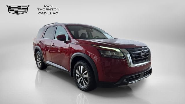 Used 2022 Nissan Pathfinder SL AWD/4WD image 7