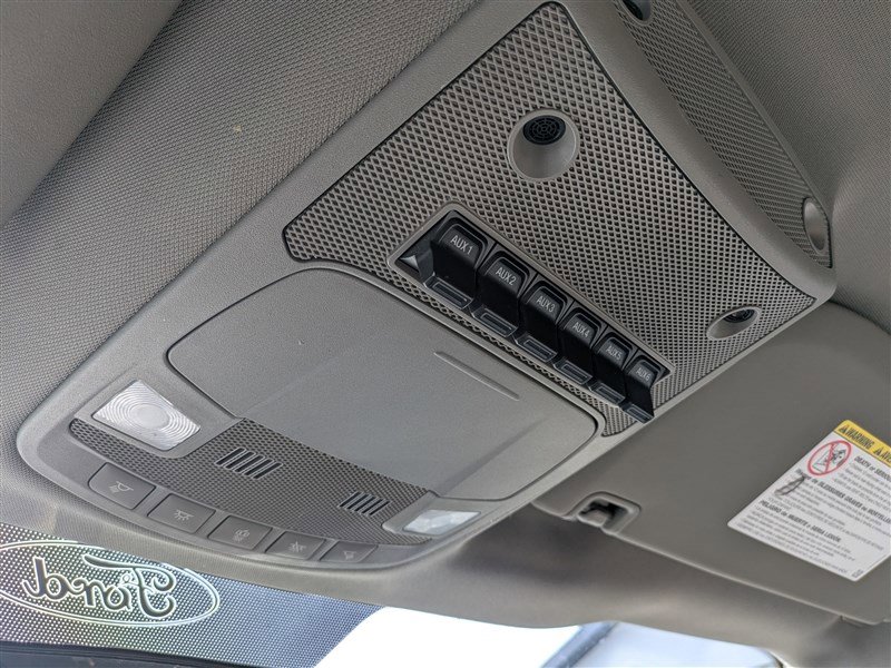 Used 2019 Ford F550 4x4 Regular Cab Super Duty image 27