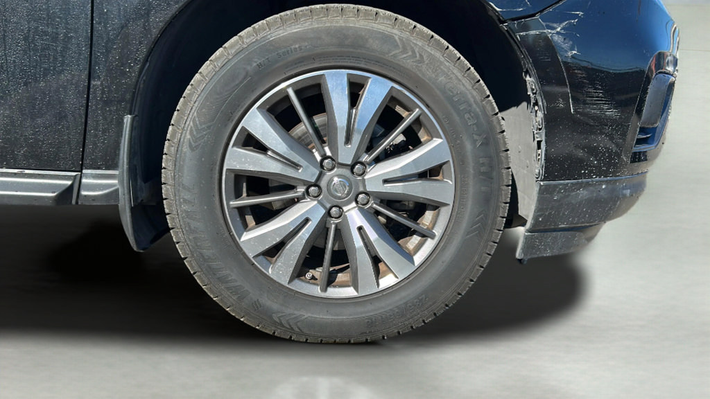 Used 2017 Nissan Pathfinder SV FWD image 36