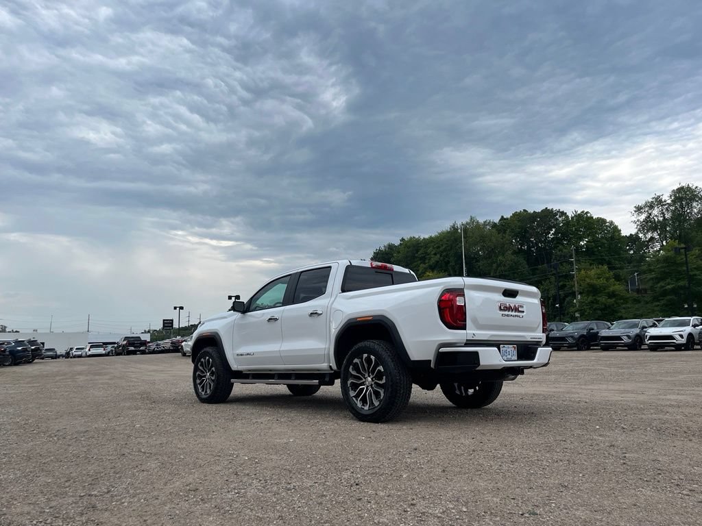 Used 2023 GMC Canyon Denali AWD/4WD image 10
