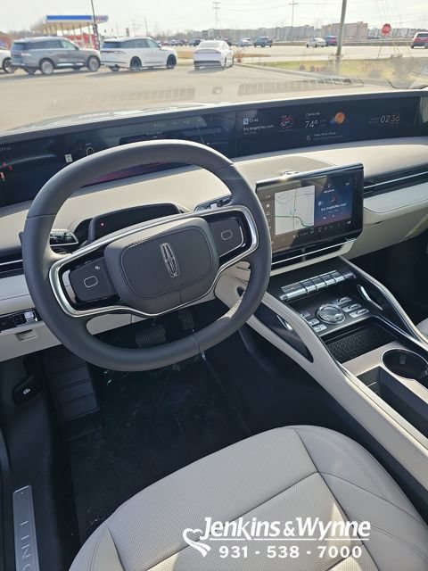 New 2026 Lincoln Nautilus Premier AWD/4WD image 6