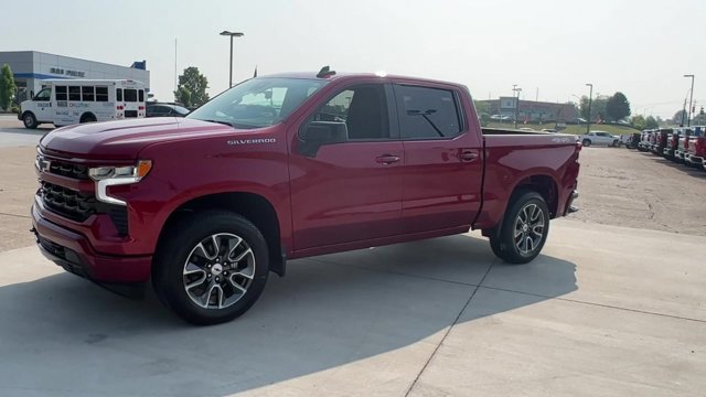 Used 2023 Chevrolet Silverado 1500 RST AWD/4WD image 5