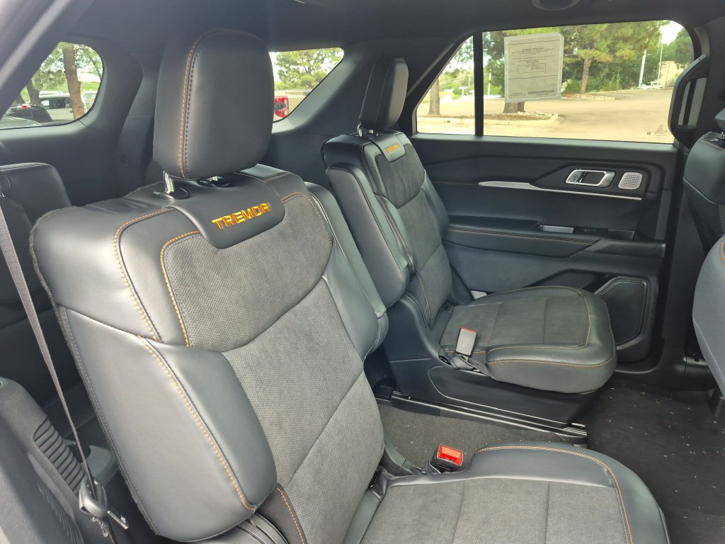 New 2026 Ford Explorer Tremor w/ Tremor Ultimate Package AWD/4WD image 23