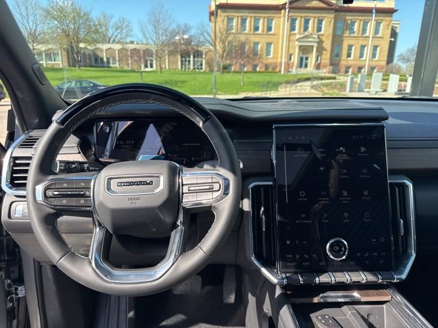 New 2026 GMC Acadia Denali w/ Super Cruise Package AWD/4WD image 18